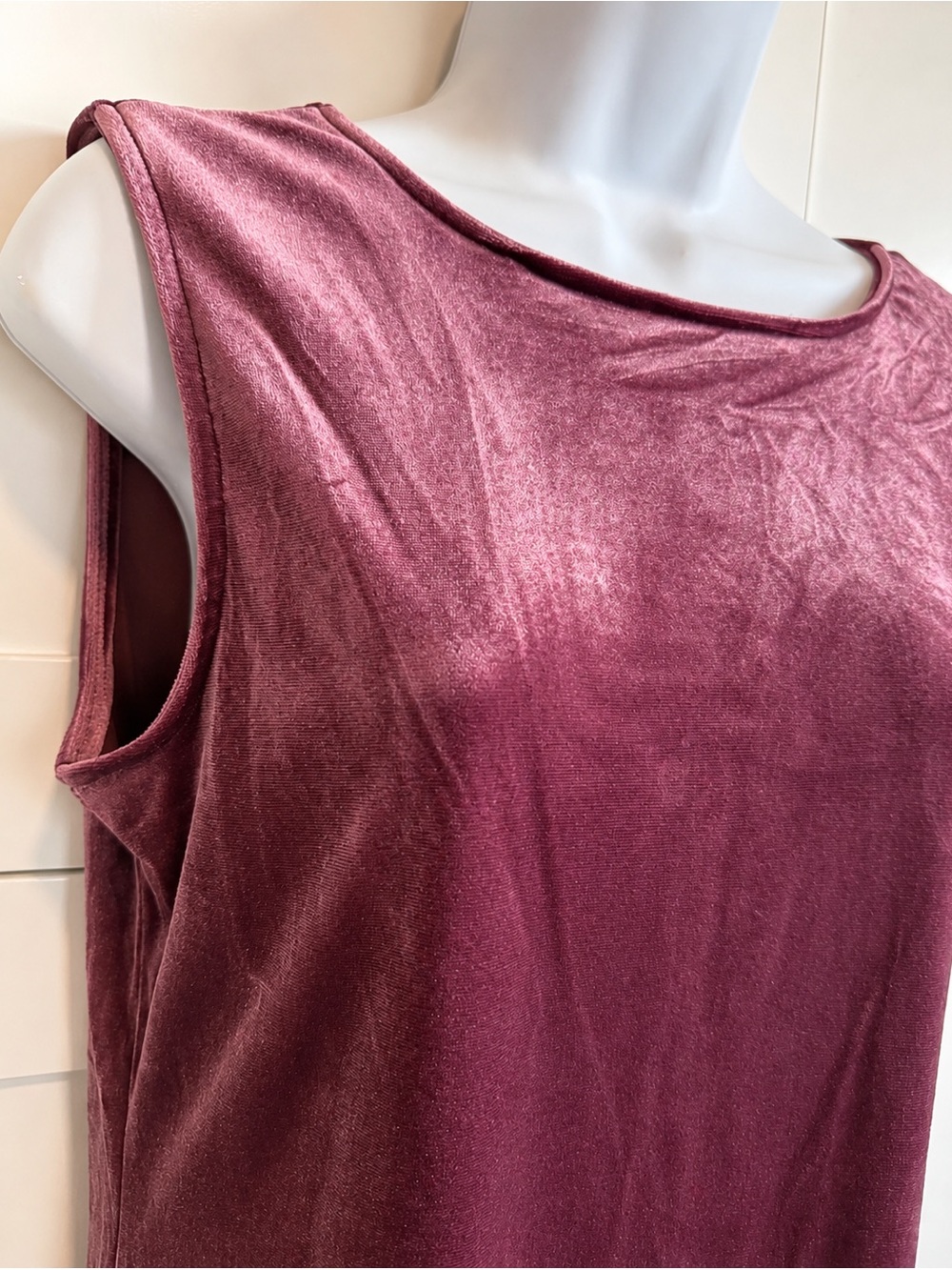 Steve Madden Velvet Mini Dress Burgundy Sleeveless | size Small - Medium - Picture 4 of 8